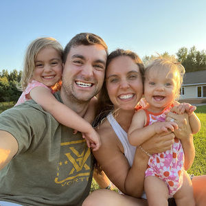 Meet your Posher, Carly